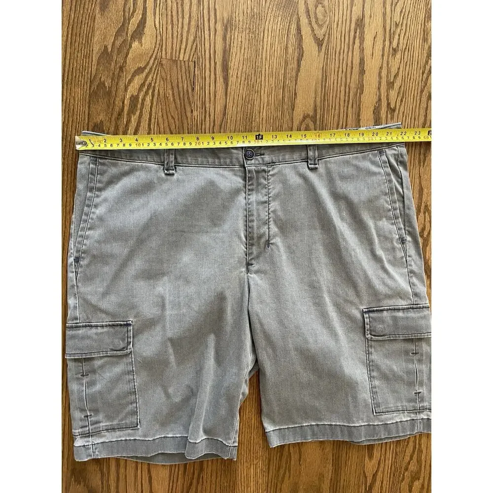 Lot of 2 Tommy Bahama Shorts Mens 42 Gray Khaki Chino Flat Front Stretch Casual